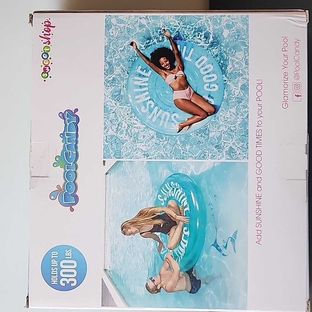 Pool Candy Inflatable Pool Island - Picture 6 of 7